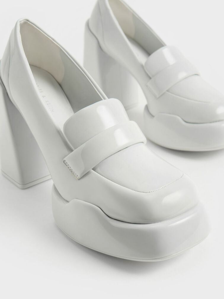 Lula Patent Loafer Pumps, Light Grey, hi-res