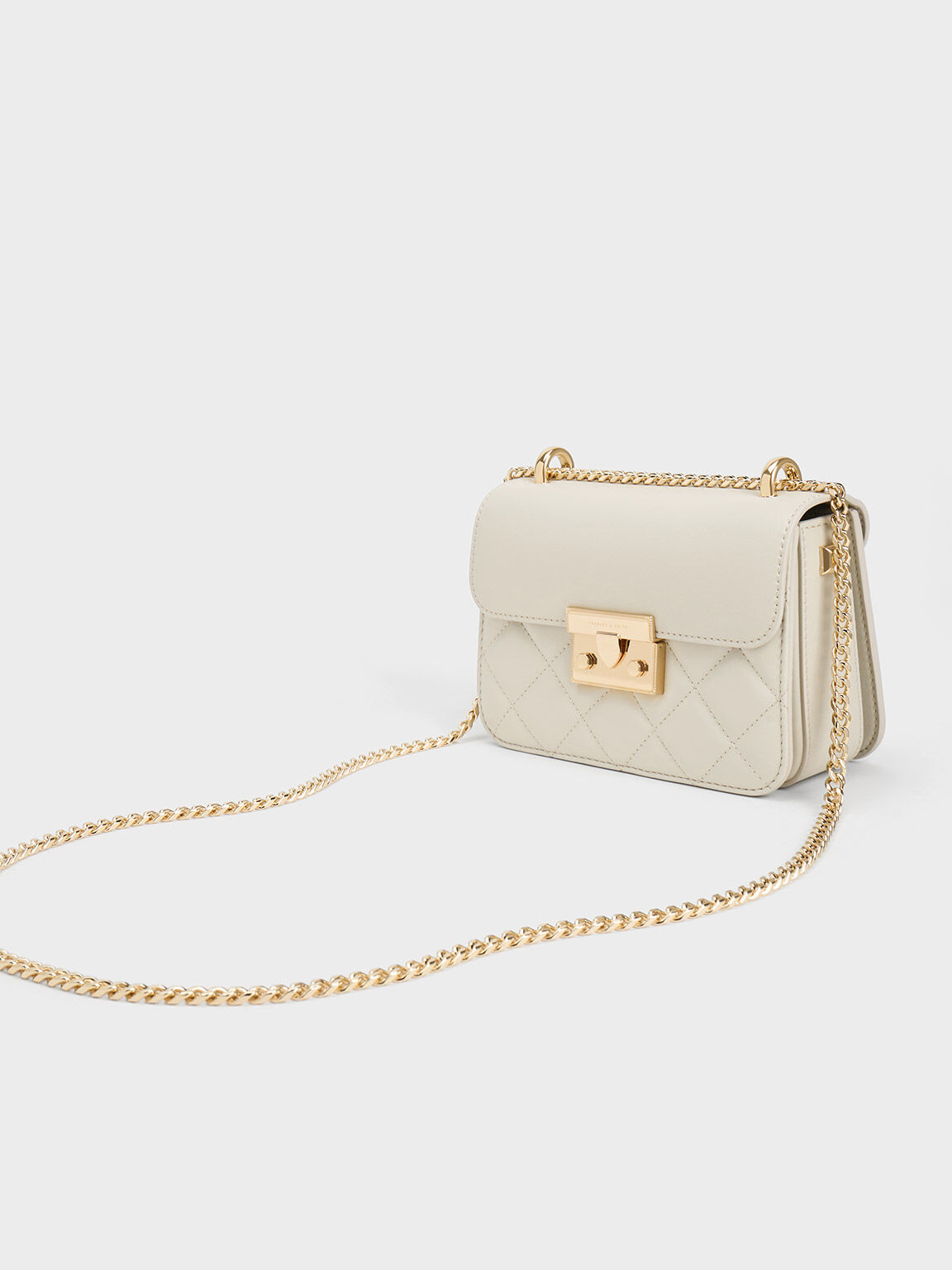 Quilted Push Lock Chain Handle Bag Ivory