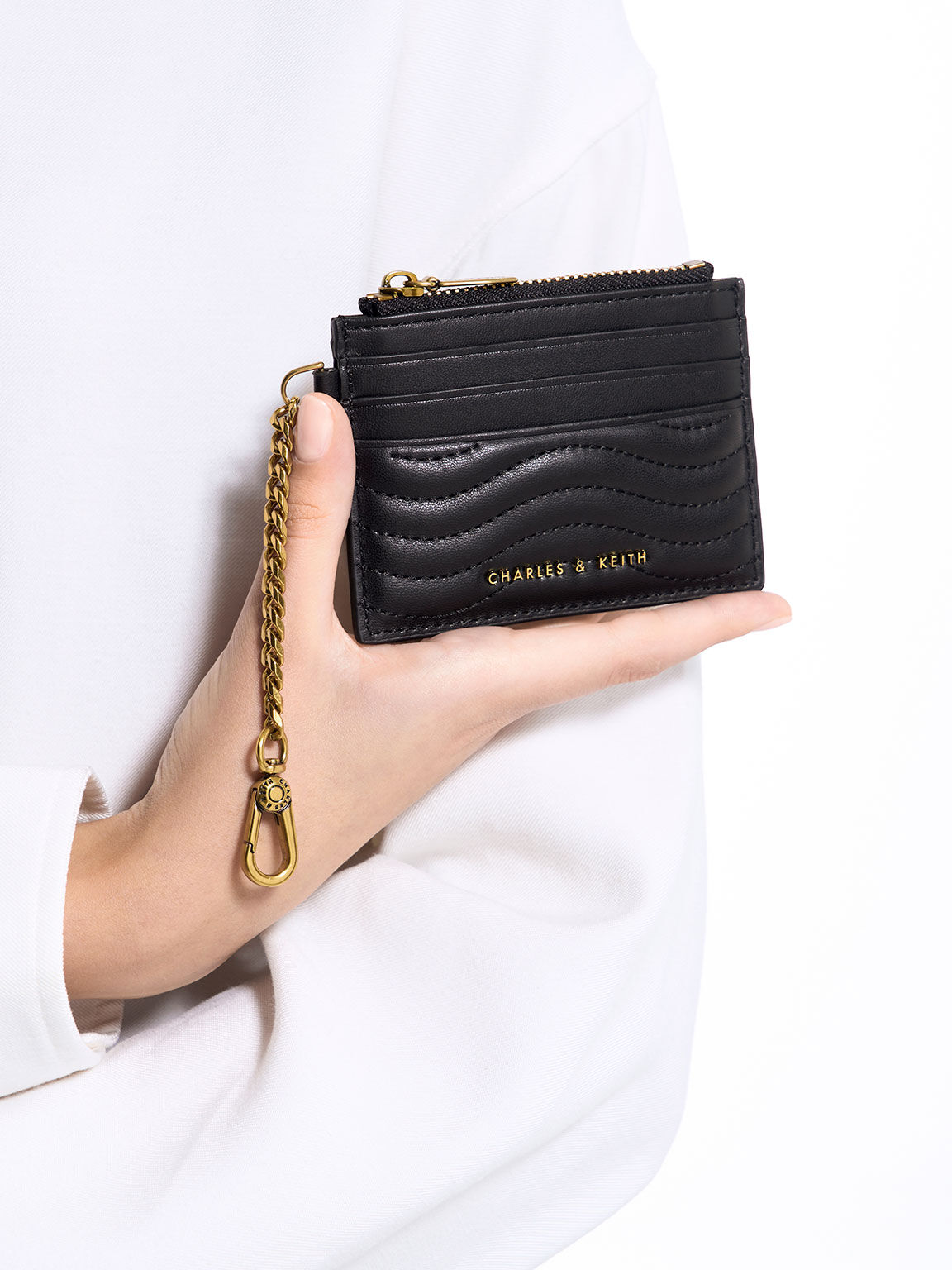 Aubrielle Stitch-Trim Zip Cardholder, Black, hi-res
