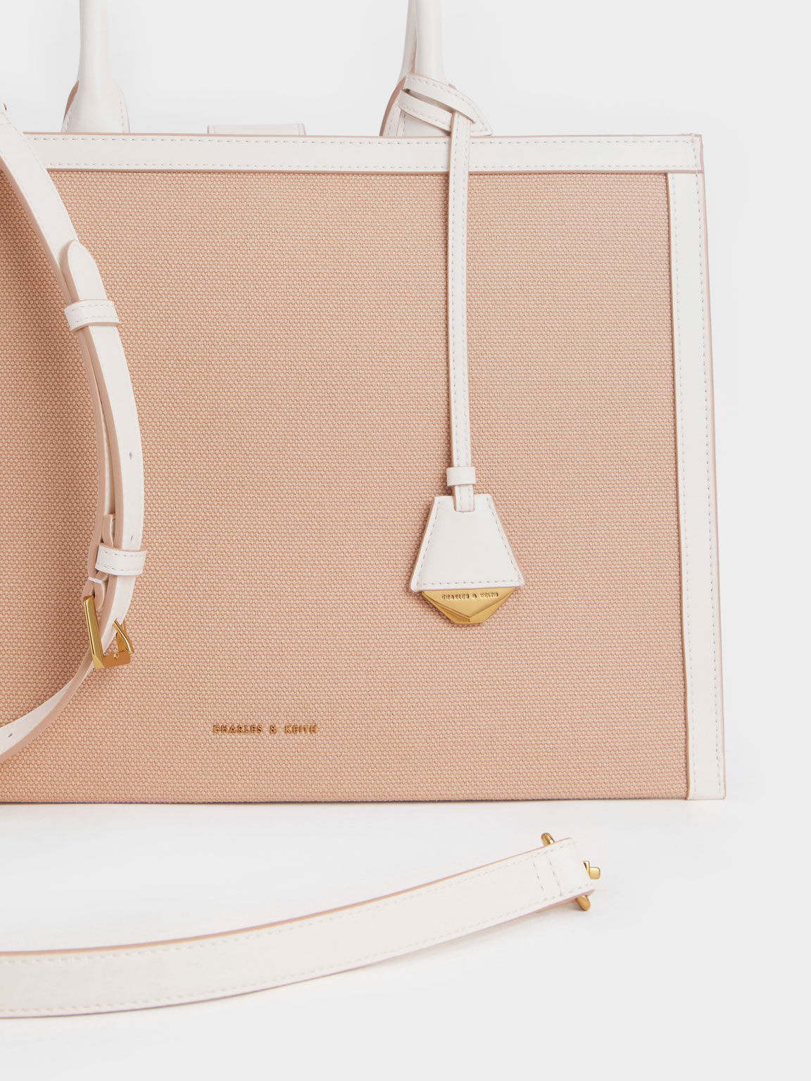 Tote charles and keith deals