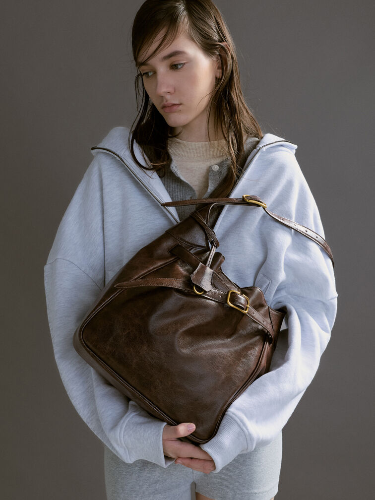 Bolso hobo Victoria con cintur&oacute;n, Distressed Coffee, hi-res