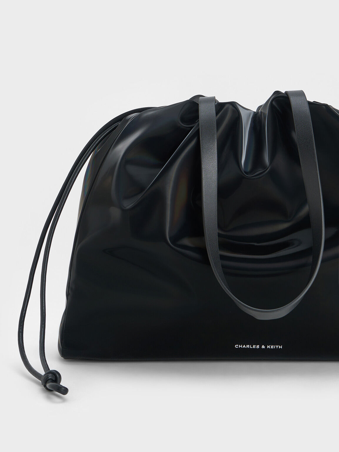 Charles and keith duffle bag clearance