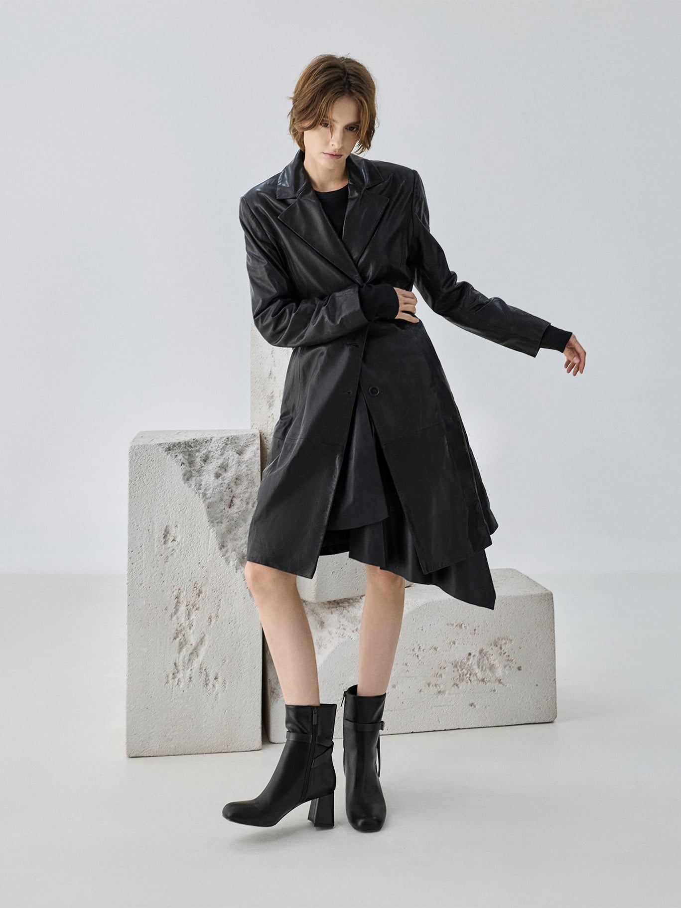 Black Eliza Block-Heel Ankle Boots - CHARLES & KEITH