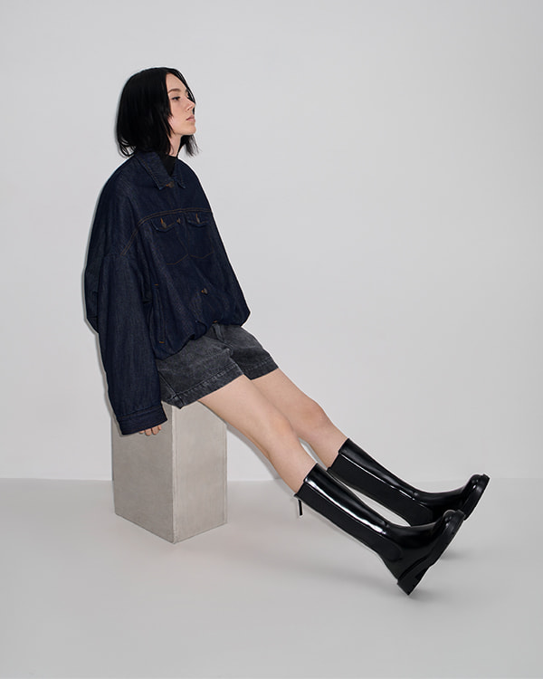 Women’s zip-up Chelsea knee boots – CHARLES & KEITH