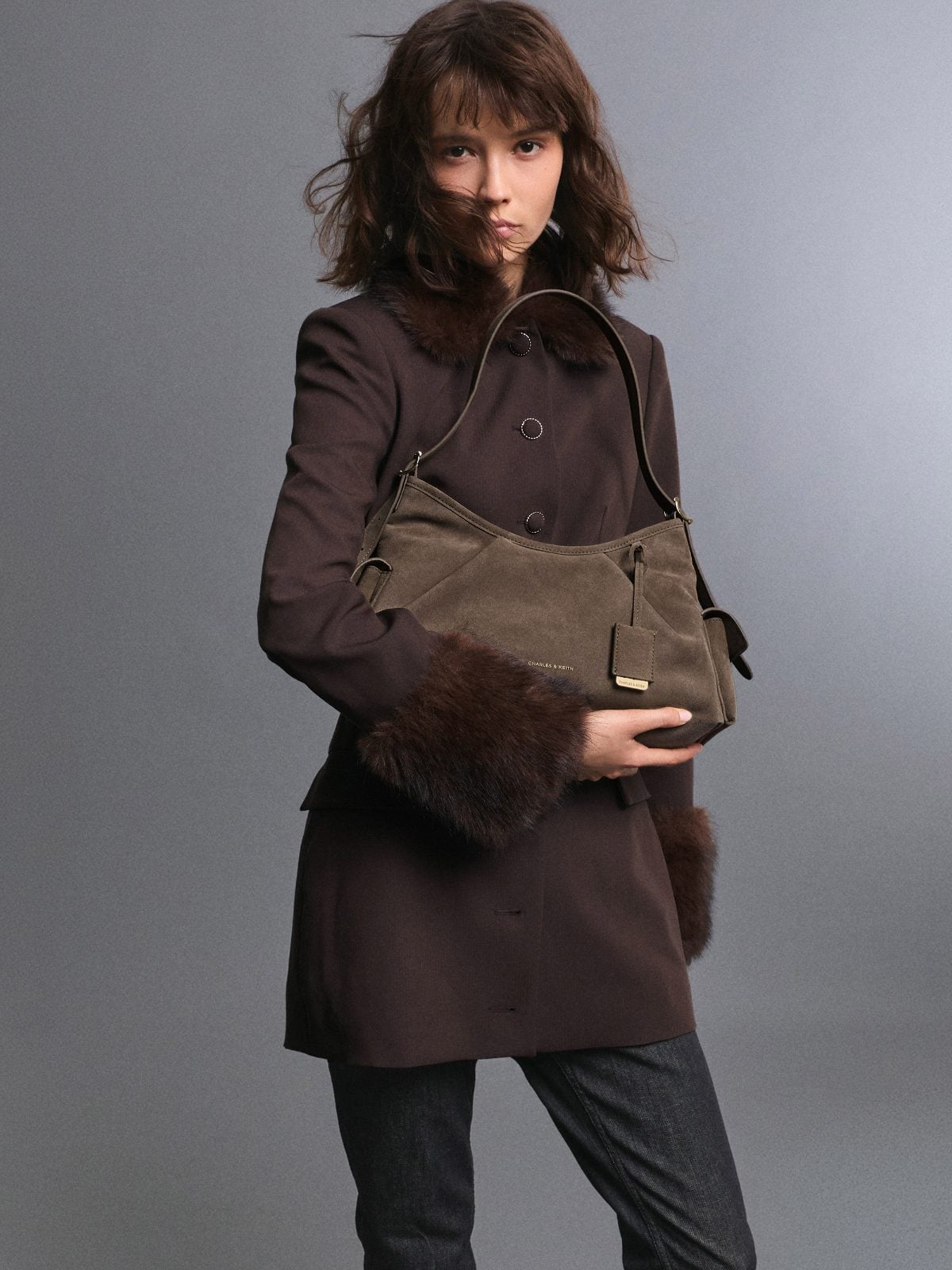 Khai 麂皮托特包 - 岩石灰 - CHARLES & KEITH