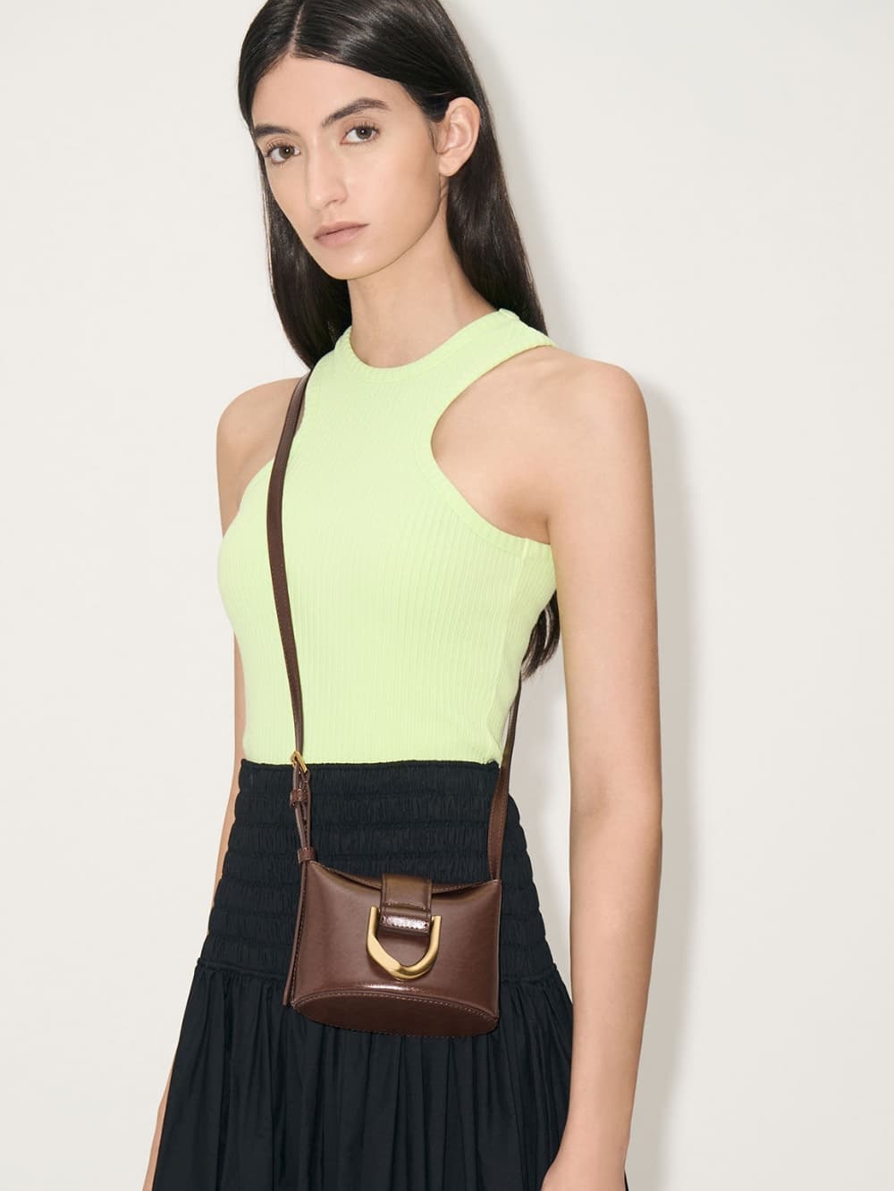 Women's chocolate Gabine bucket bag - CHARLES & KEITH