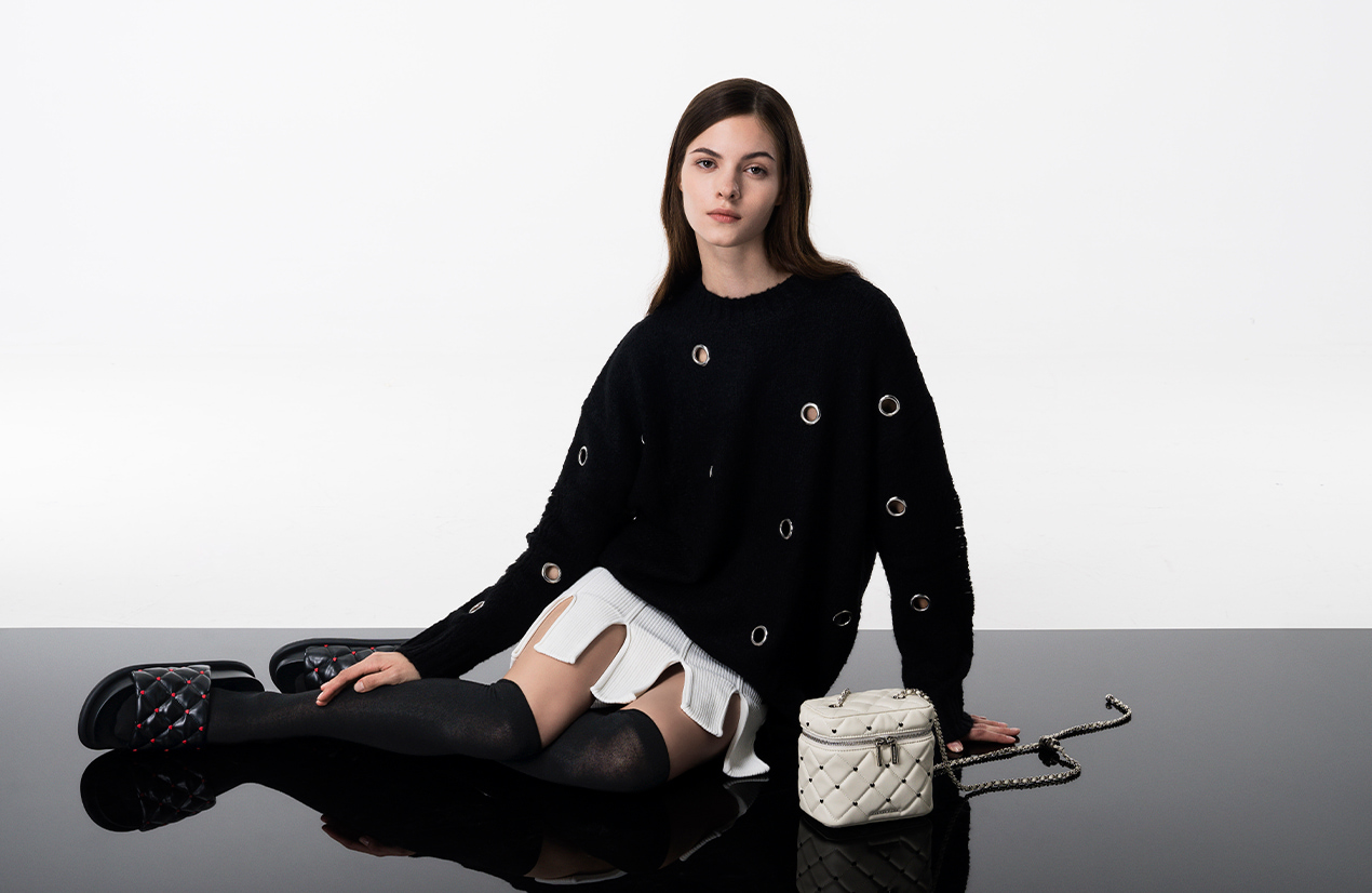 Women's Dahlia Padded Quilted Heart-Print Sandals in black and Nezu Quilted Heart-Print Bag in chalk - CHARLES & KEITH