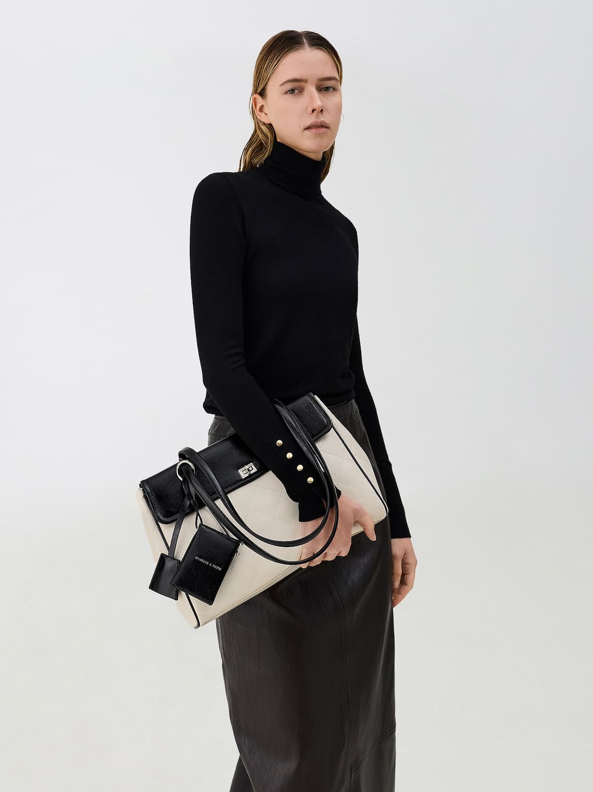 Apfra 大型托特包 - CHARLES & KEITH