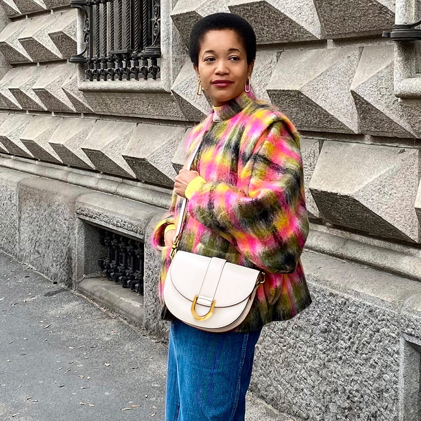 Tamu McPherson with our Gabine saddle bag in pink – CHARLES & KEITH