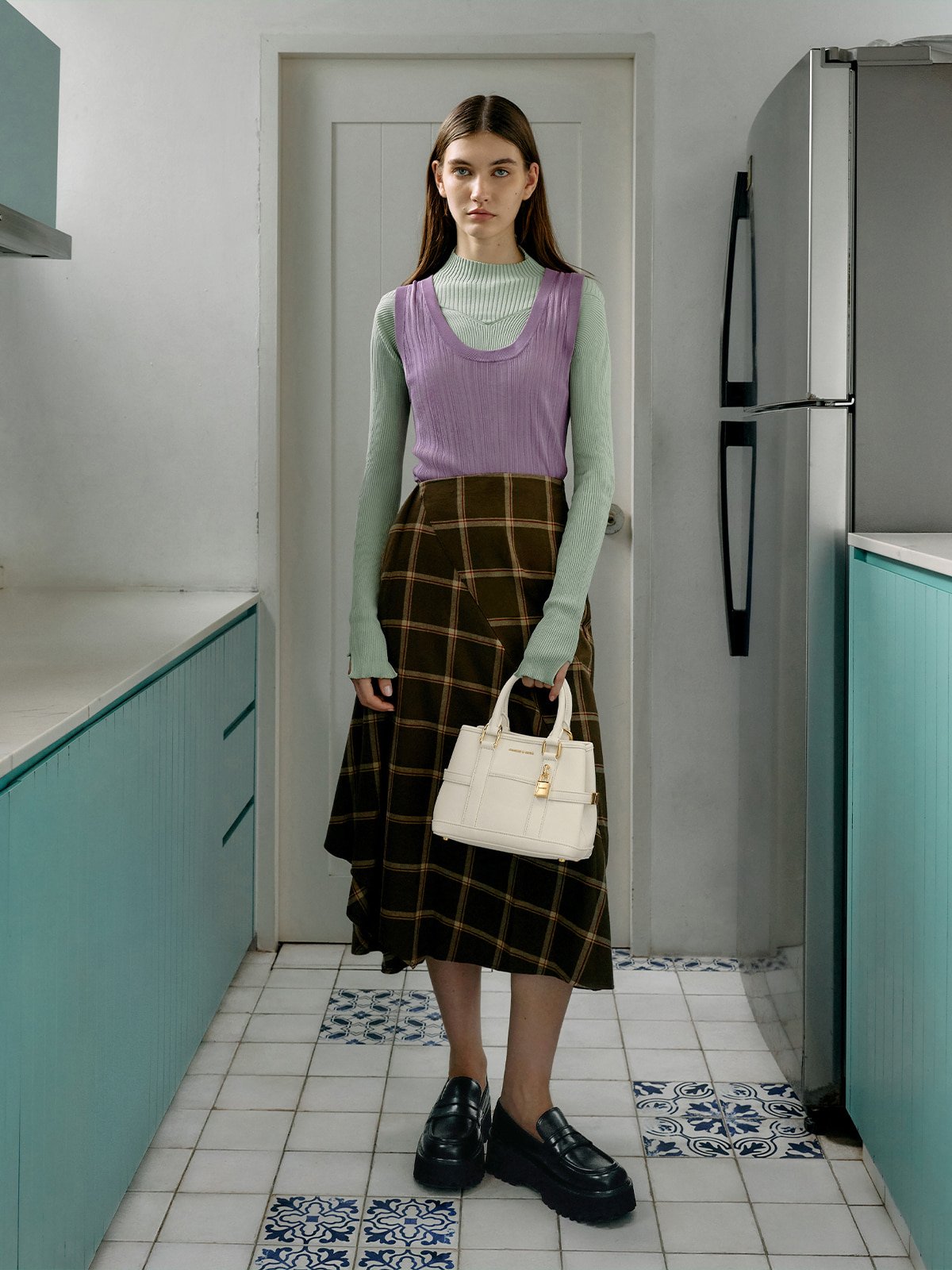 Mini Scottie Tote Bag - Cream - CHARLES & KEITH