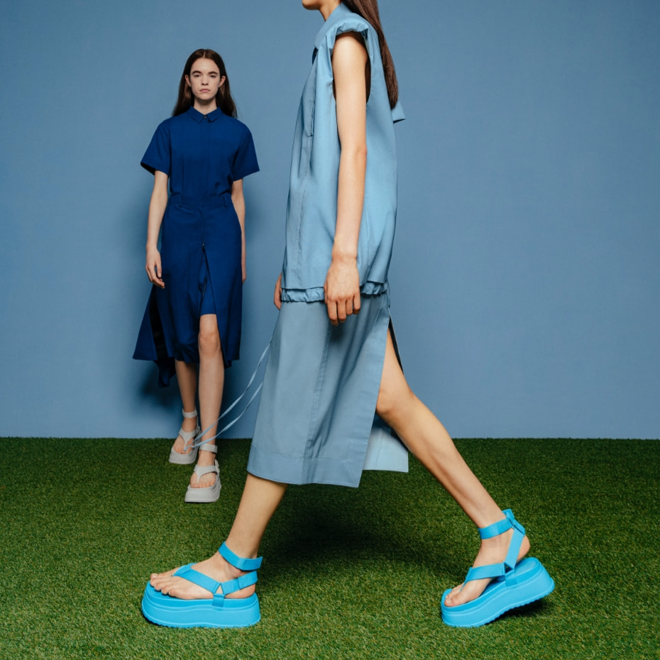 Women’s Joss Ankle-Strap Flatform Thong Sandals in blue - CHARLES & KEITH