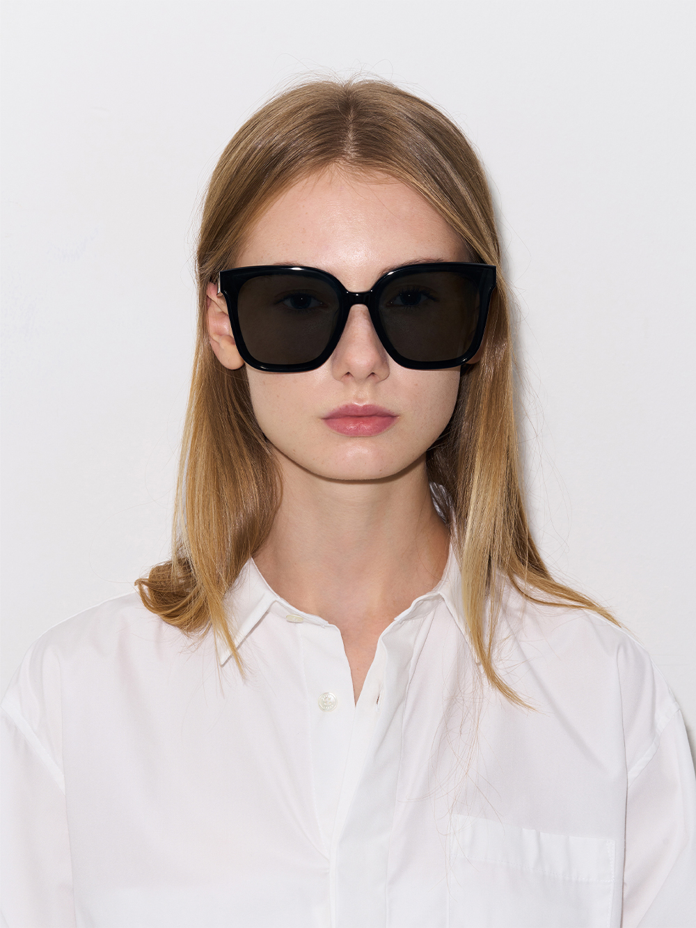 Black Gabine Oversized Butterfly Sunglasses  - CHARLES & KEITH