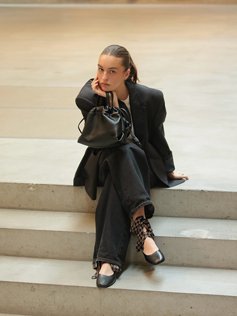  - - CHARLES & KEITH