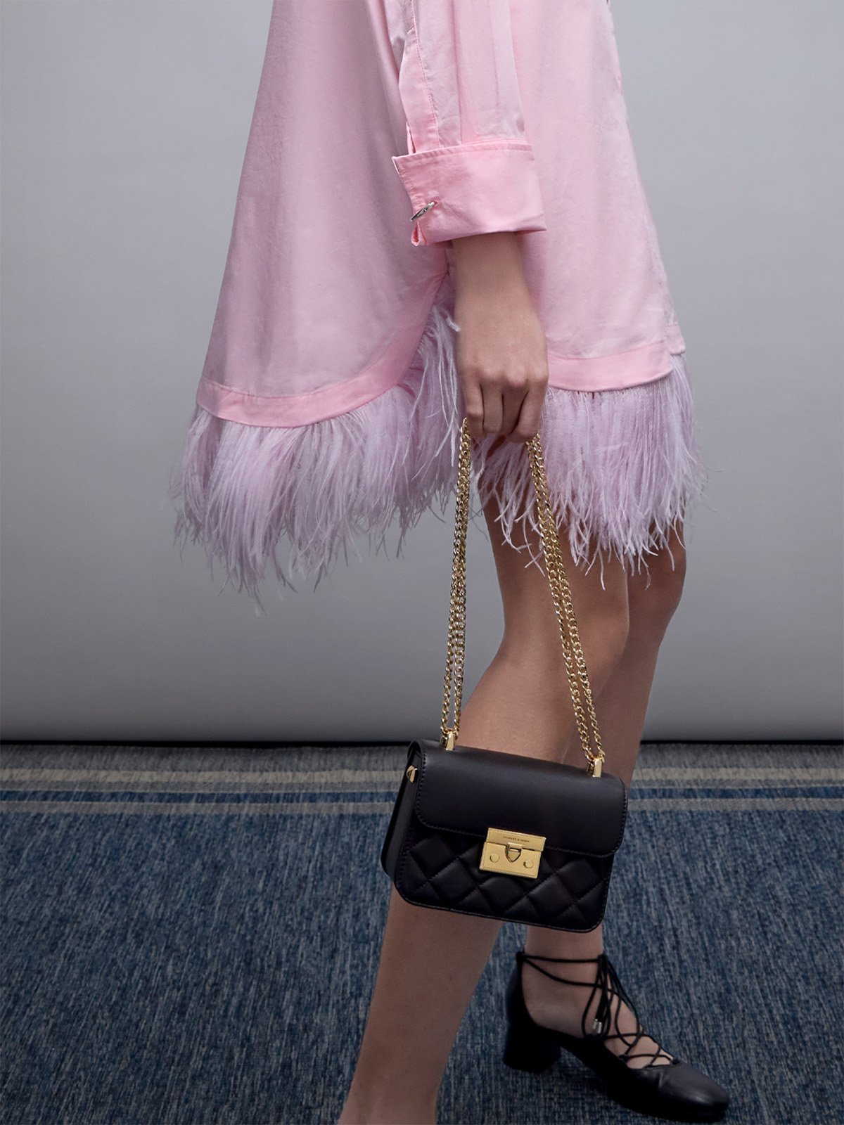 Black Alva Quilted Chain-Handle Bag - CHARLES & KEITH