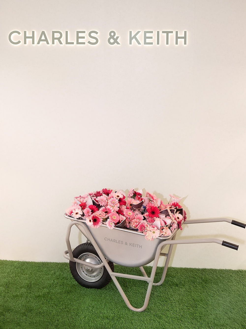 CHARLES & KEITH Whispers of Spring, Tokyo - CHARLES & KEITH