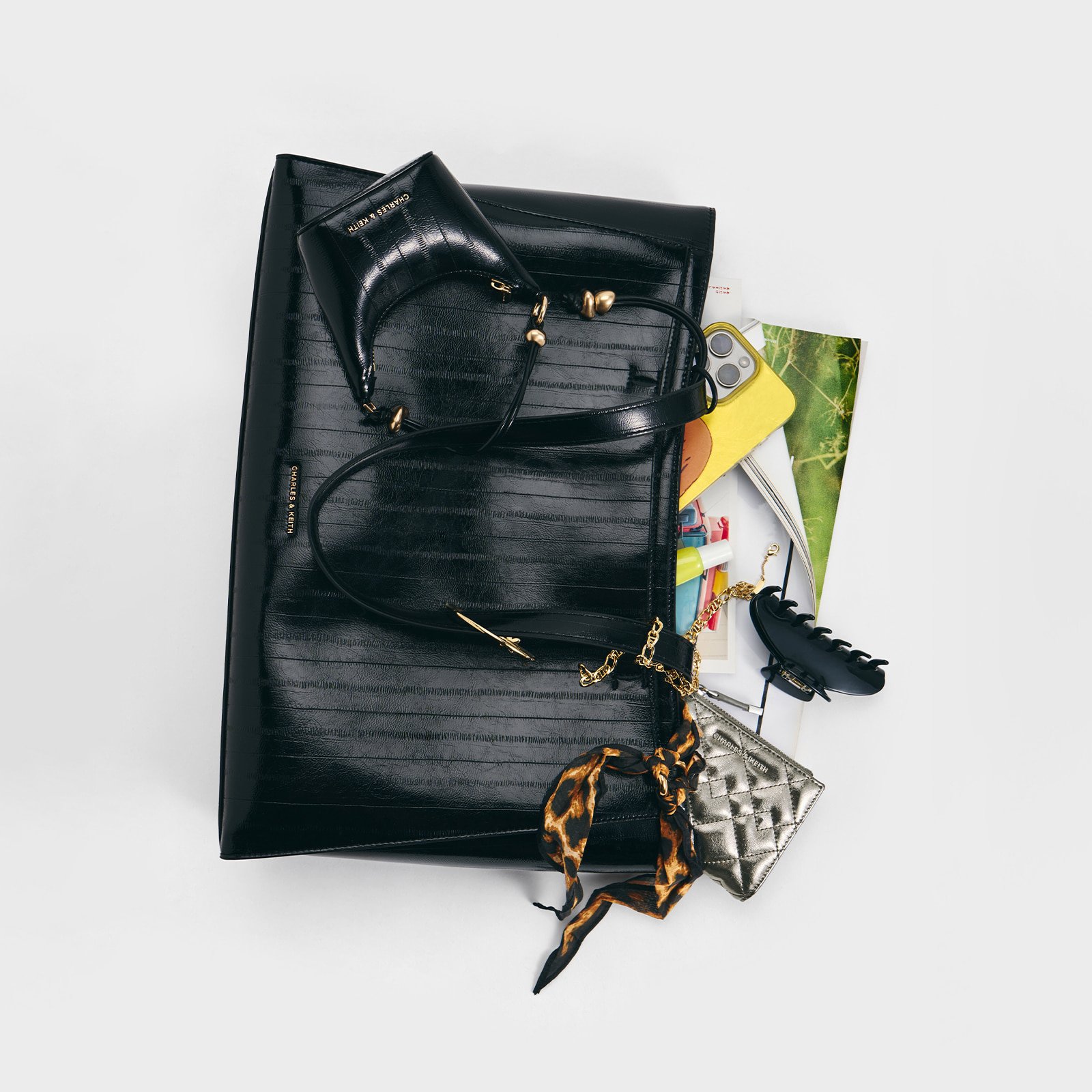 Black Augustine Eel-Effect Sculptural-Detail Shoulder Bag - CHARLES & KEITH