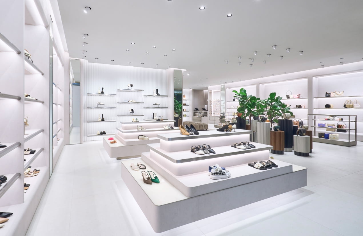 Charles & Keith Store in Marina Square, Singapore Editorial Image - Image  of mall, fashionable: 120142065