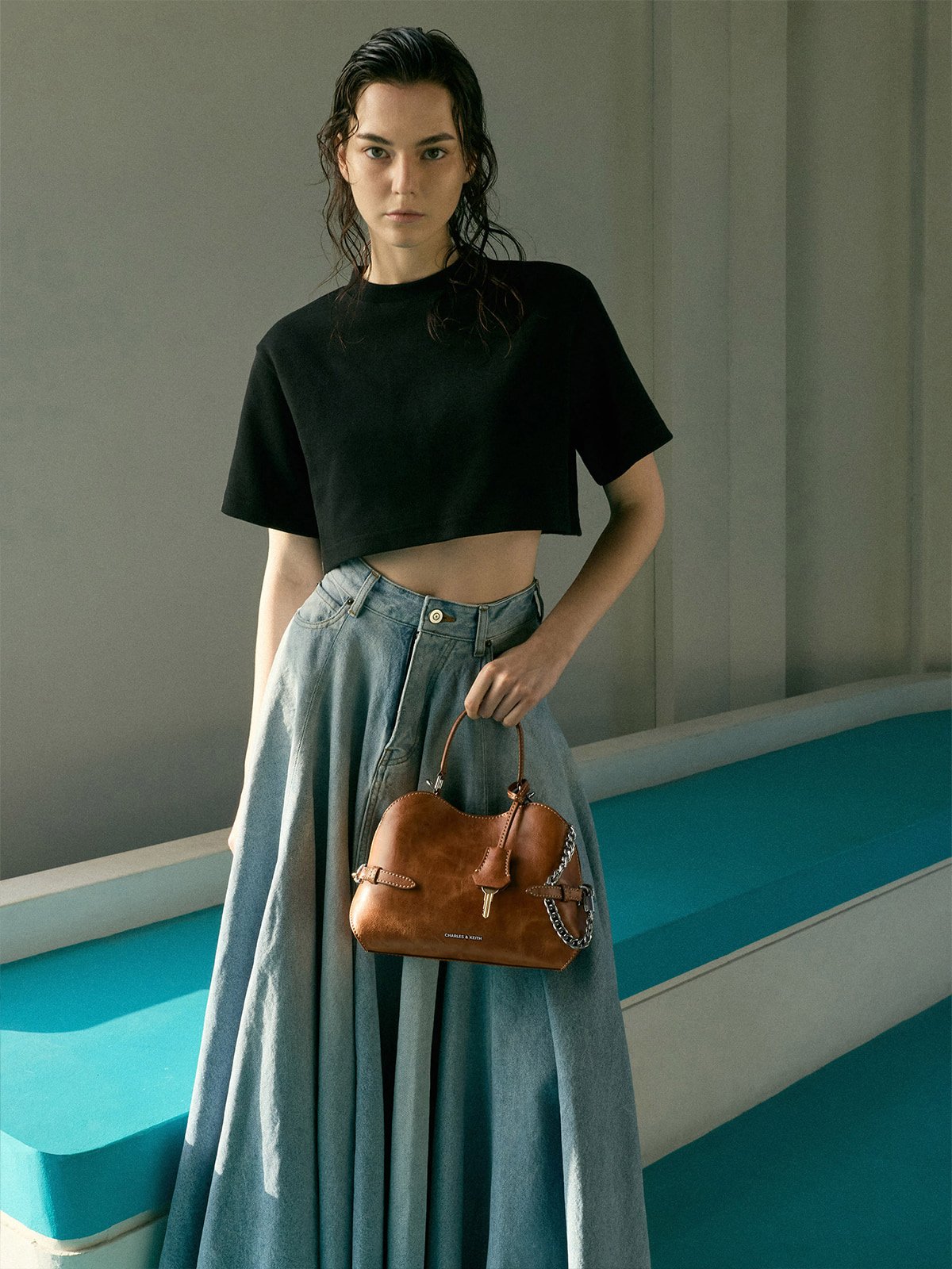 Delfina Chain Side-Belt Tote Bag - Distressed Tan - CHARLES & KEITH