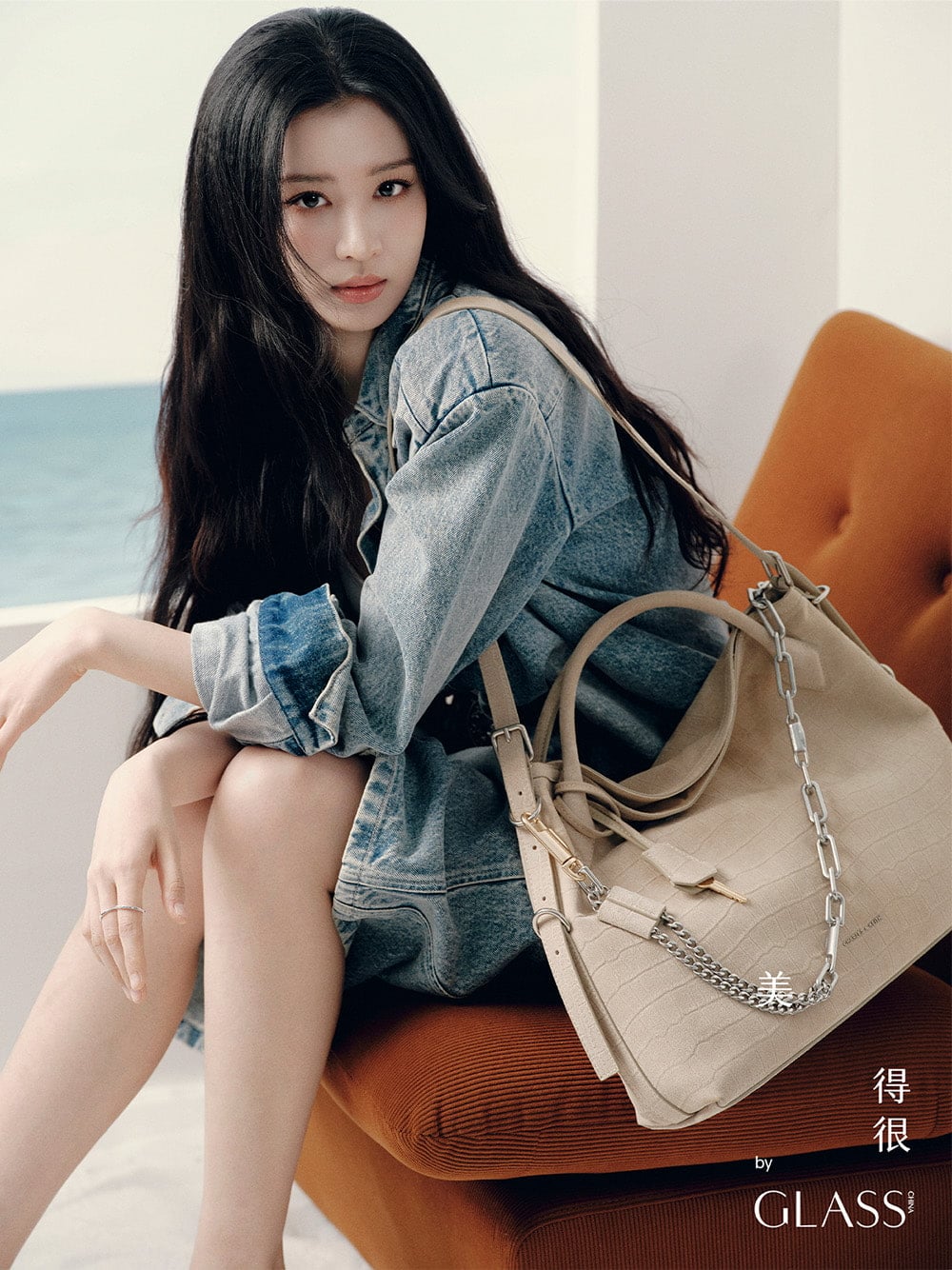 Outfit Inspiration Featuring The Delfina Bags - CHARLES & KEITH PA