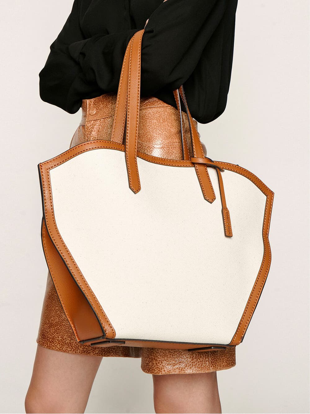 Shop Women's Shoes, Bags & Accessories Online | CHARLES & KEITH USD
