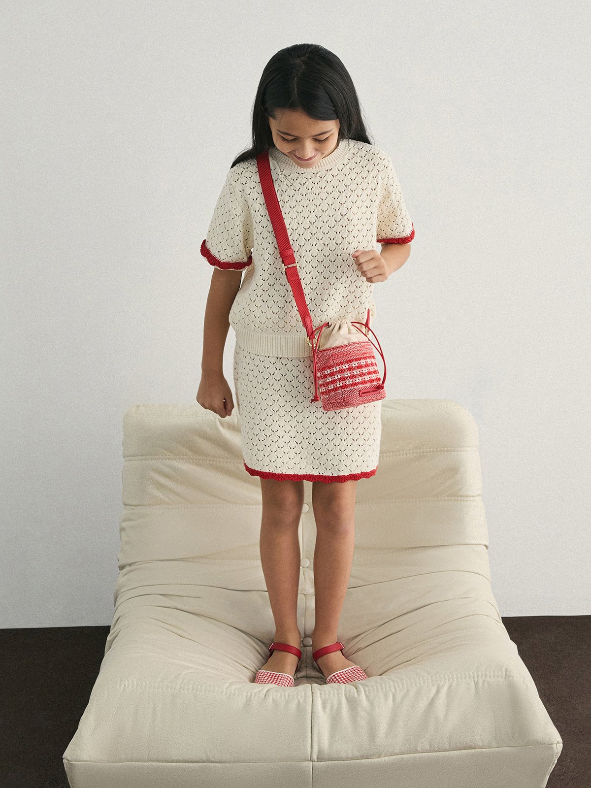 Girls' Ida Knitted Gingham Bucket Bag in Red - CHARLES & KEITH