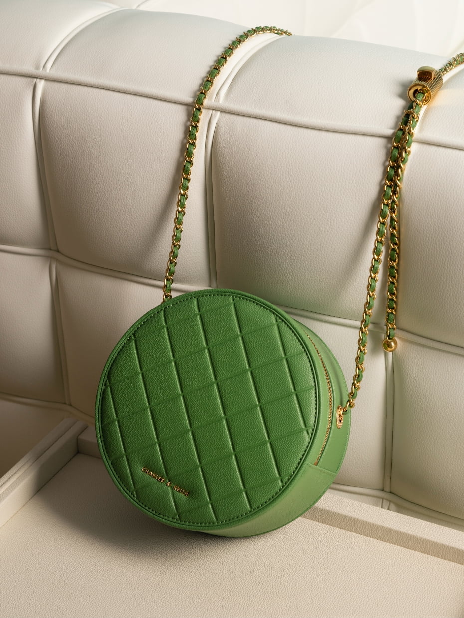 Women’s quilted circle bag in green - CHARLES & KEITH