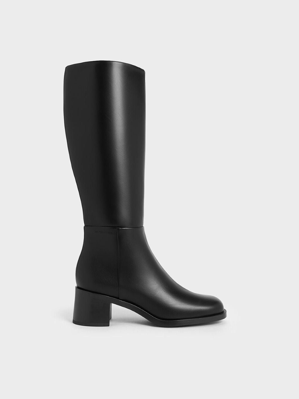 BOTTES