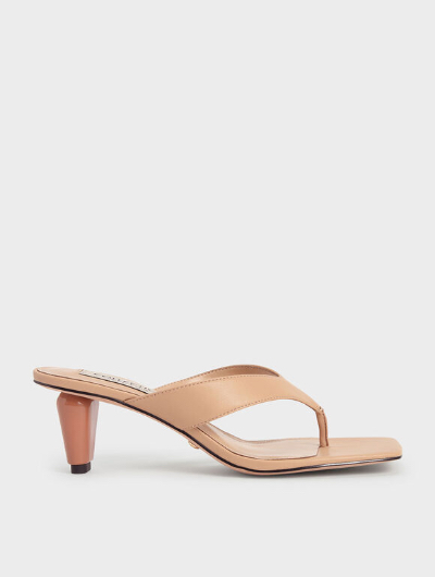 LEATHER SCULPTURAL HEEL THONG SANDALS