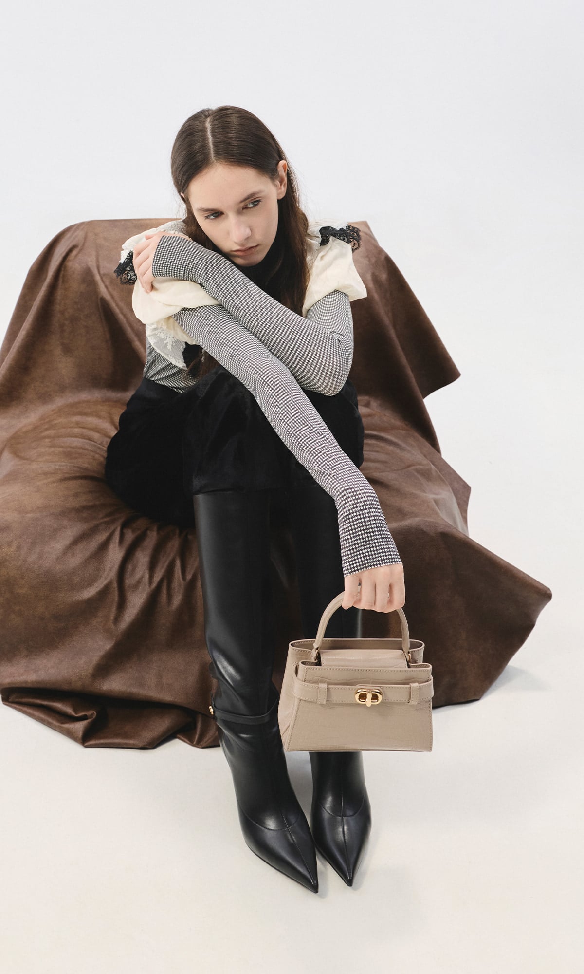 Aubrielle 鱷魚紋手提包 - CHARLES & KEITH