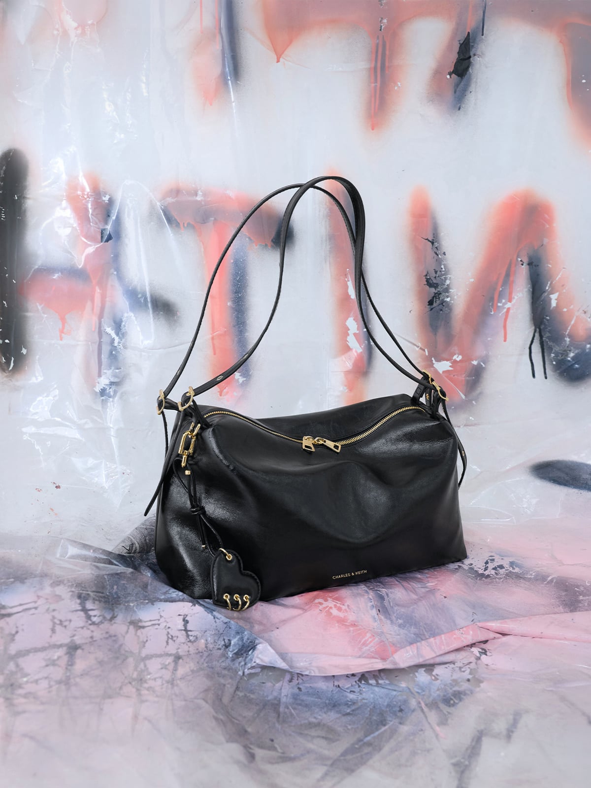 Black Rey Slouchy Shoulder Bag - CHARLES & KEITH