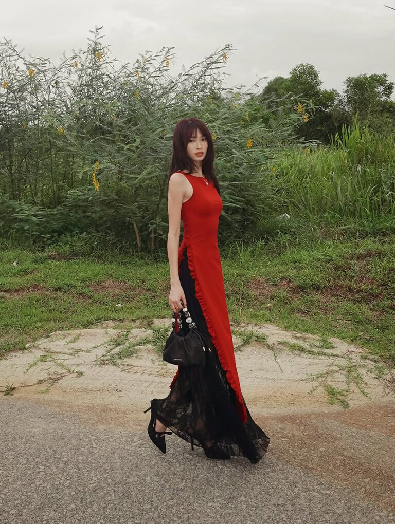 Women’s Aviary jacquard beaded-handle bag and bow slingback pumps, as seen on Soh Pei Shi 