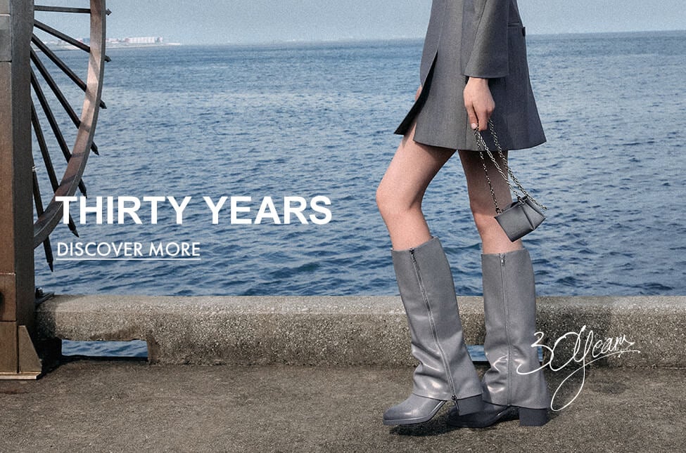 Light Grey Louise Burnished Knee-High Boots – CHARLES & KEITH