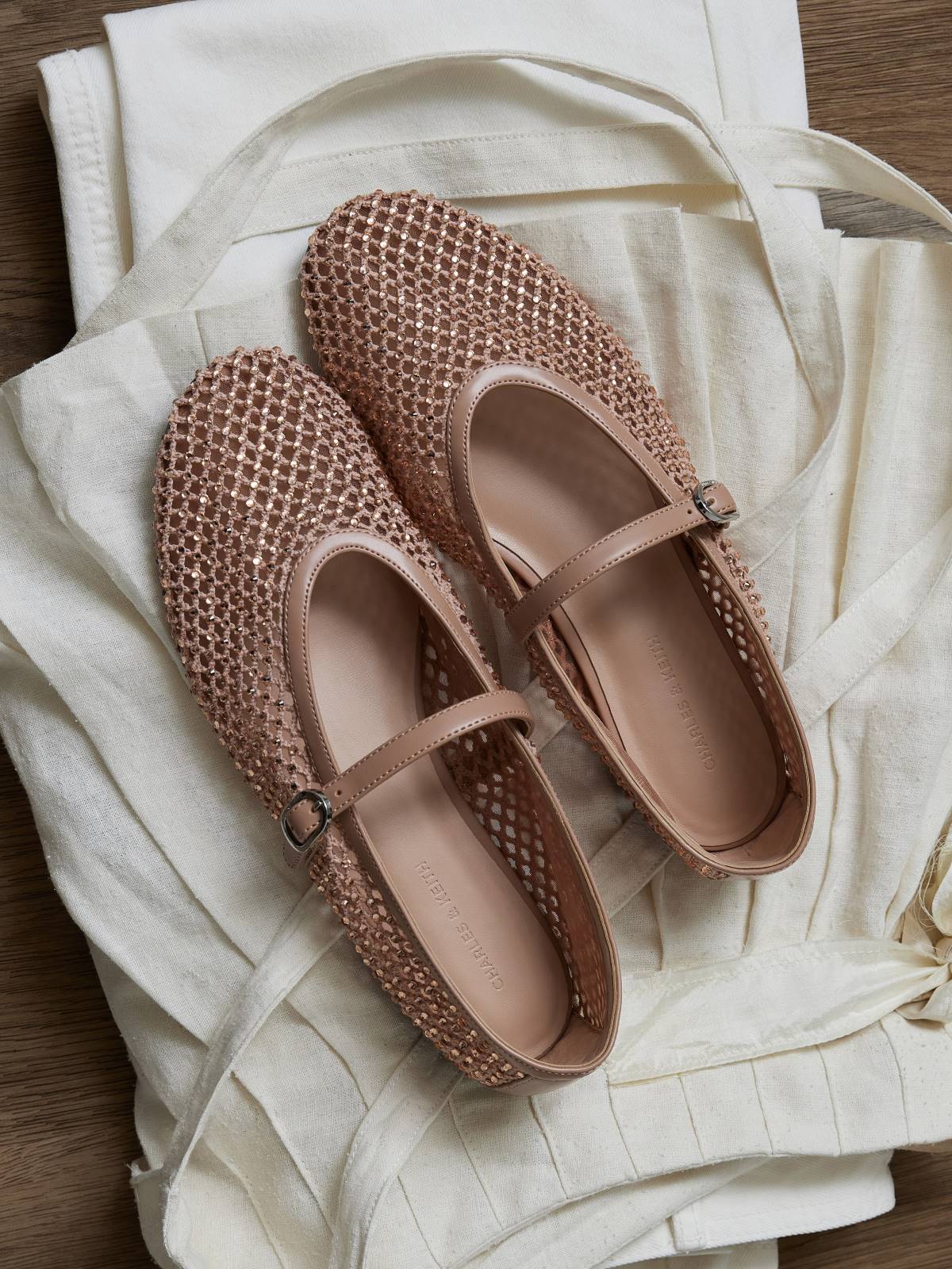 Maggie 網紗閃鑽瑪莉珍鞋 - 膚色 - CHARLES & KEITH