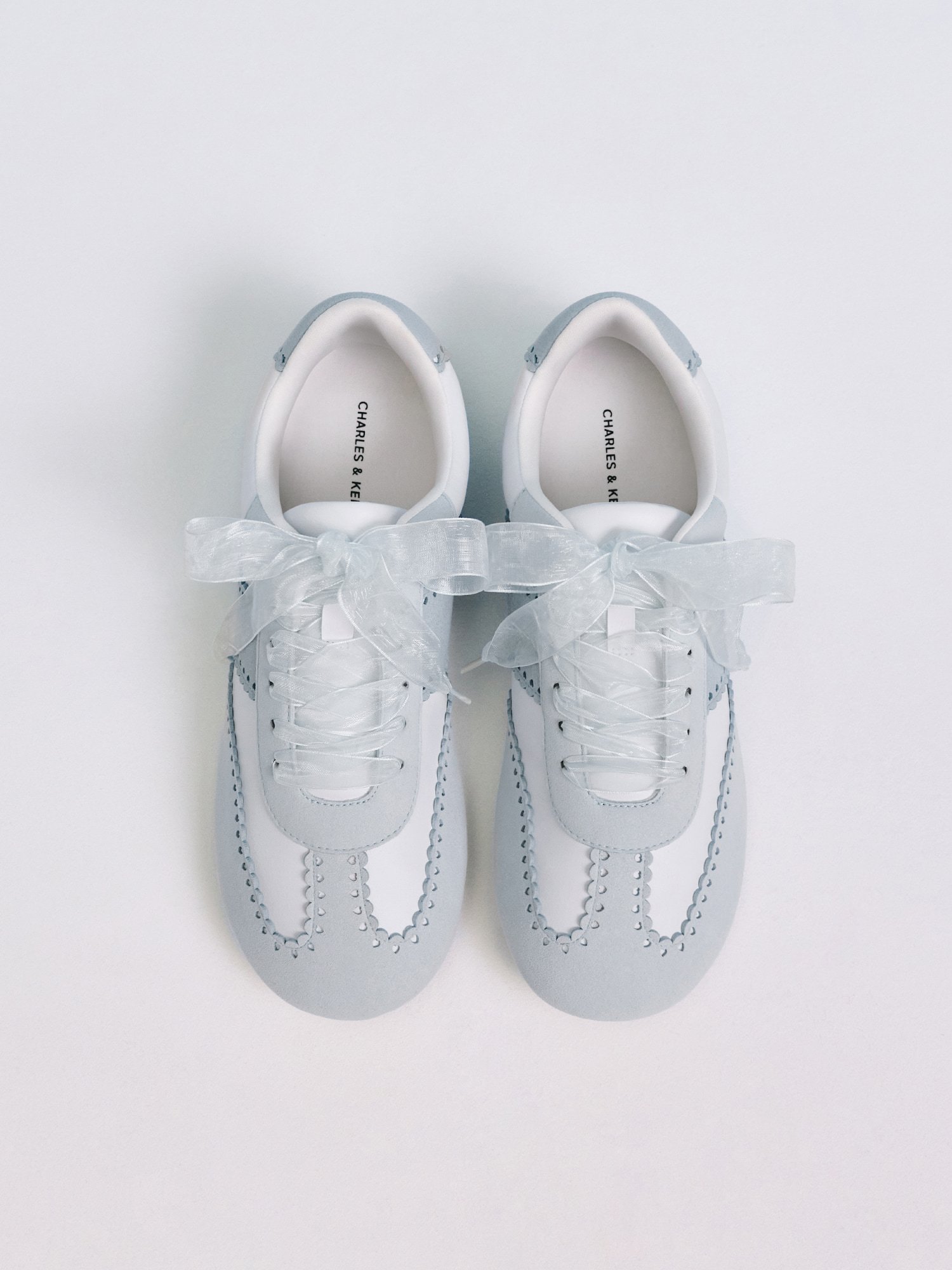 Cece 緞帶雕花休閒鞋 - CHARLES & KEITH