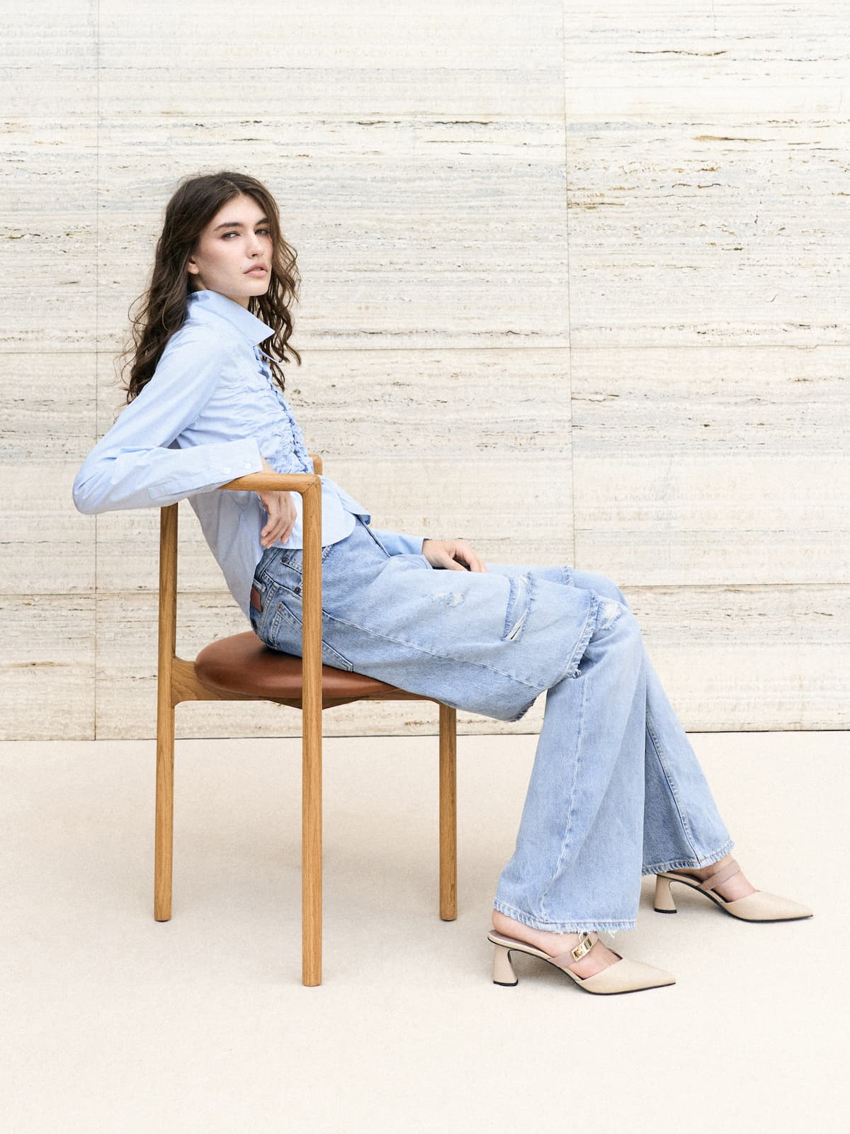 Begie Lando Faux Suede Heeled Mules - CHARLES & KEITH