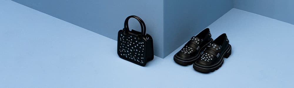 COCO CAPITÁN X CHARLES & KEITH