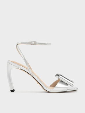  - CHARLES & KEITH