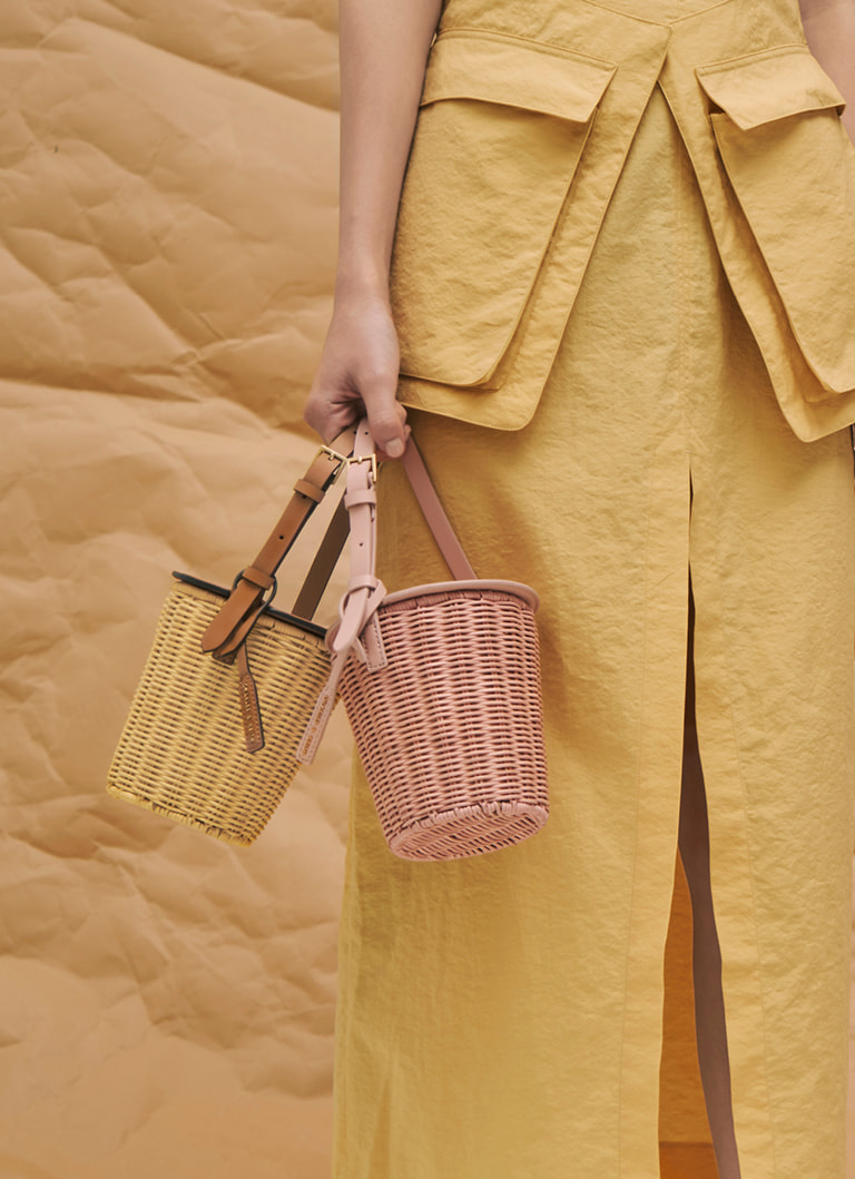 Women’s rattan cylindrical crossbody bags in cognac and pink – CHARLES & KEITH