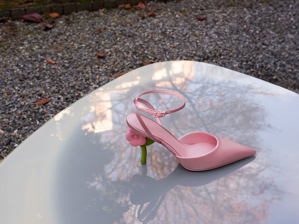 Charles & Keith 花柄ミュール Spring Summer 2026 | Seasonal Campaign - CHARLES & KEITH US