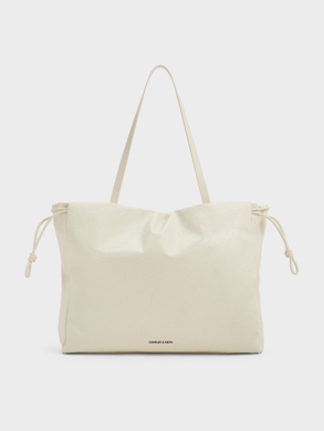  - CHARLES & KEITH