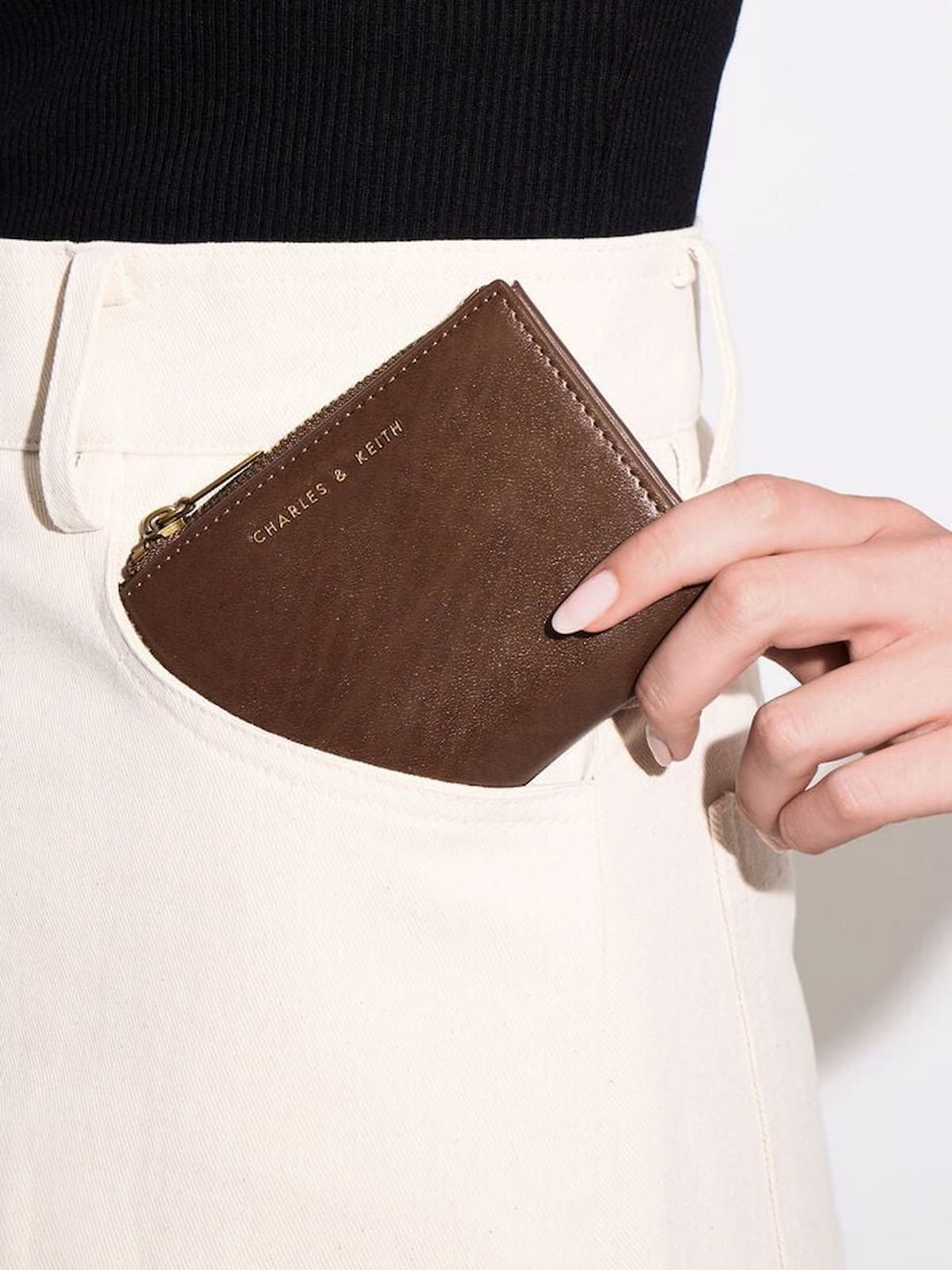 Black Haylen Front-Flap Small Wallet - CHARLES & KEITH