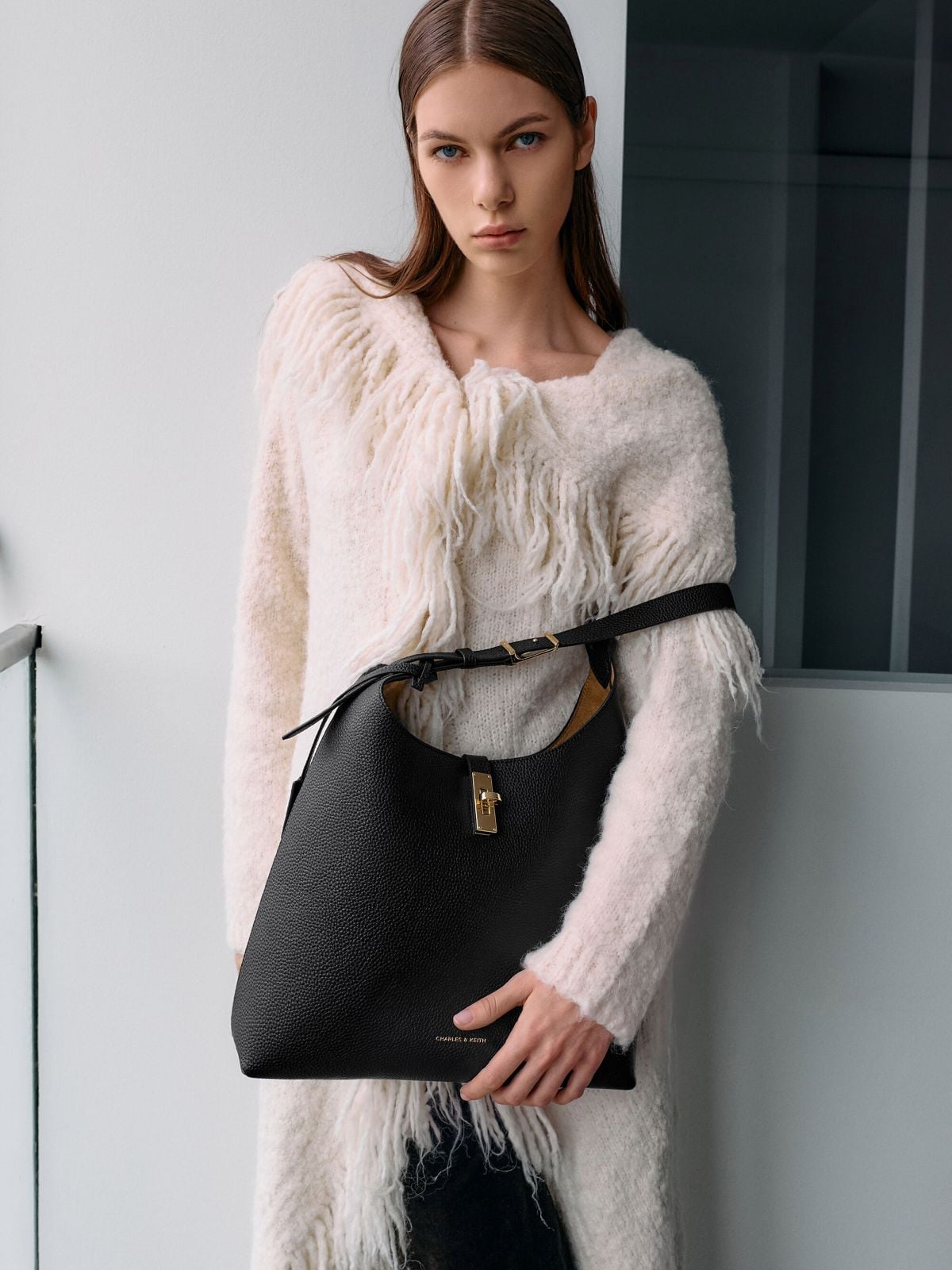 Black Chance Turn-Lock Hobo Bag - CHARLES & KEITH