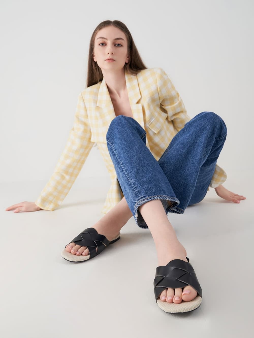 Women’s black woven slide sandals - CHARLES & KEITH