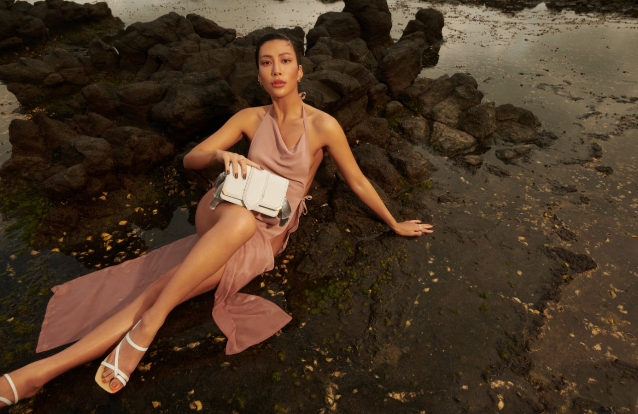 - CHARLES & KEITH