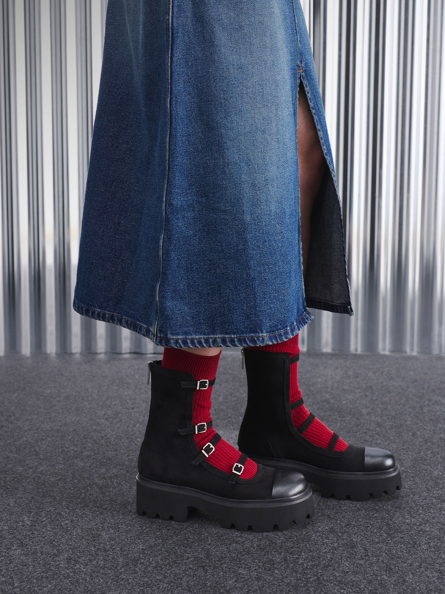 Mules en suède recyclé et en faux shearling Lumi - Sable - CHARLES & KEIT