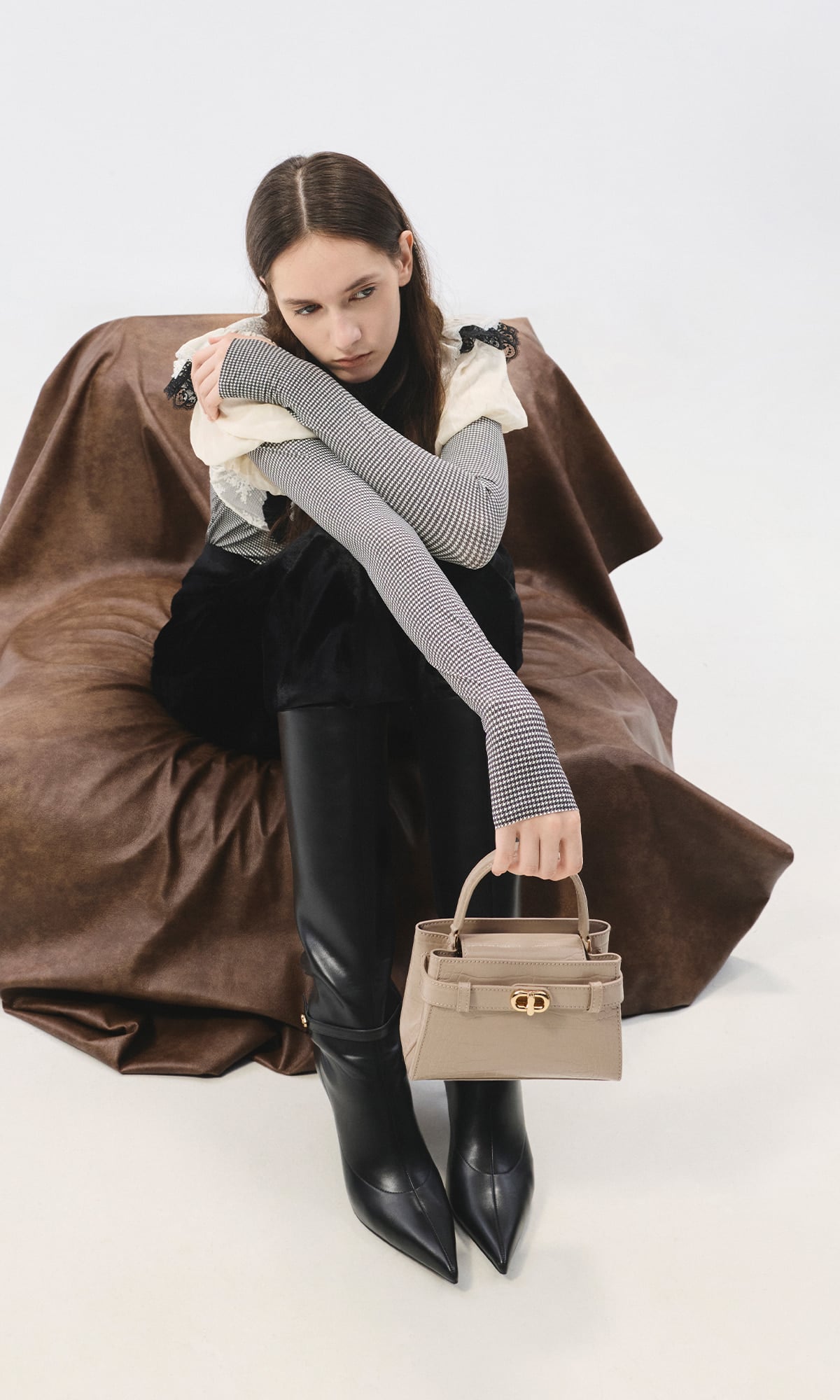 Aubrielle 鱷魚紋手提包 - CHARLES & KEITH