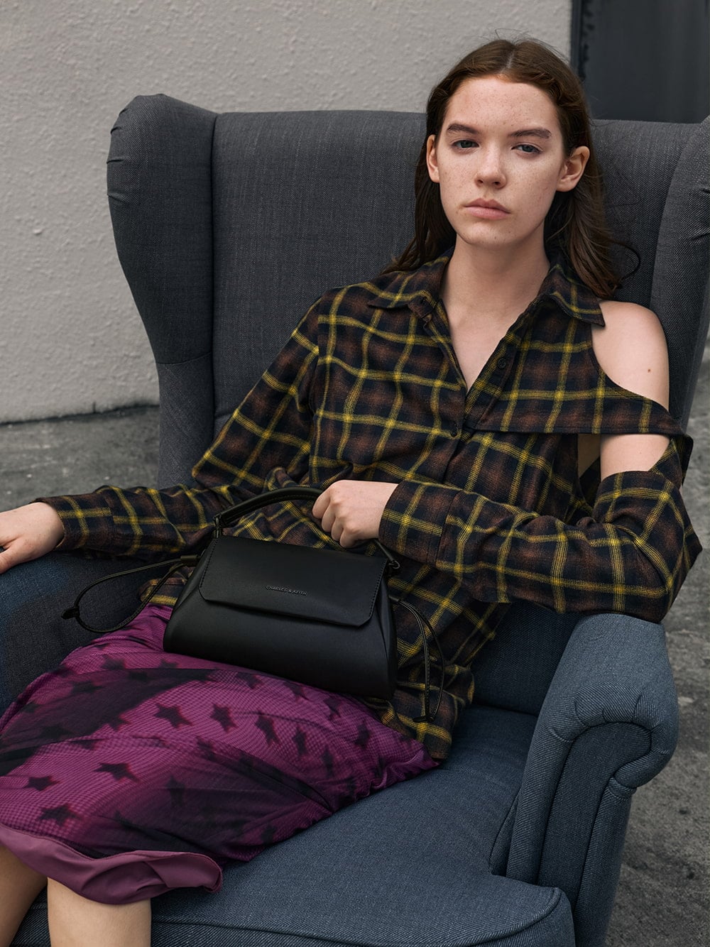 Women's Hanya Top Handle Bag in jet black - CHARLES & KEITH