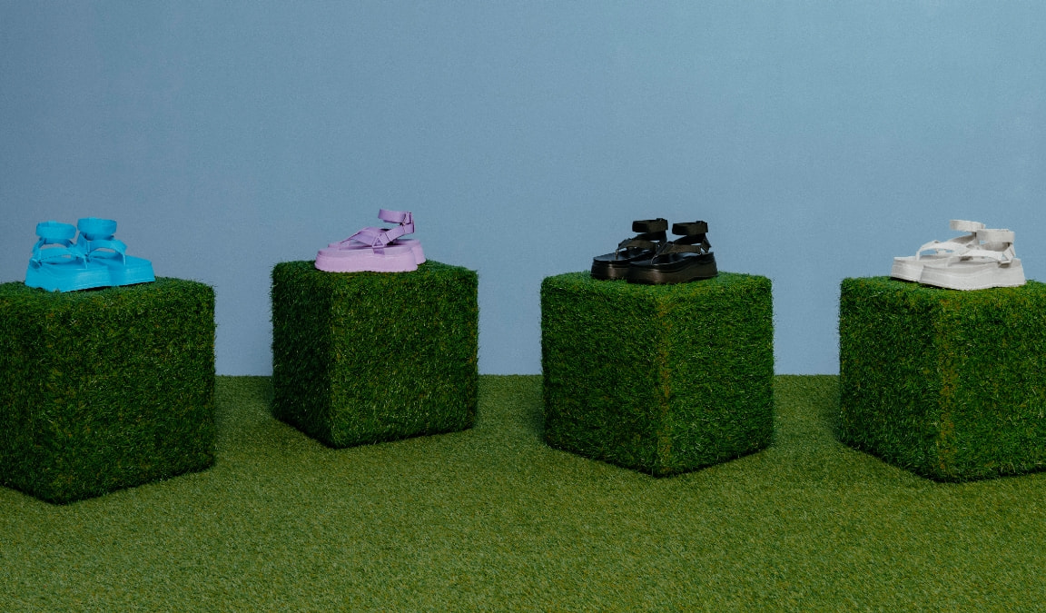 여성 조스 앵클-스트랩 플랫폼 통 샌들 (블루, 퍼플, 블랙, 초크) – CHARLES & KEITH