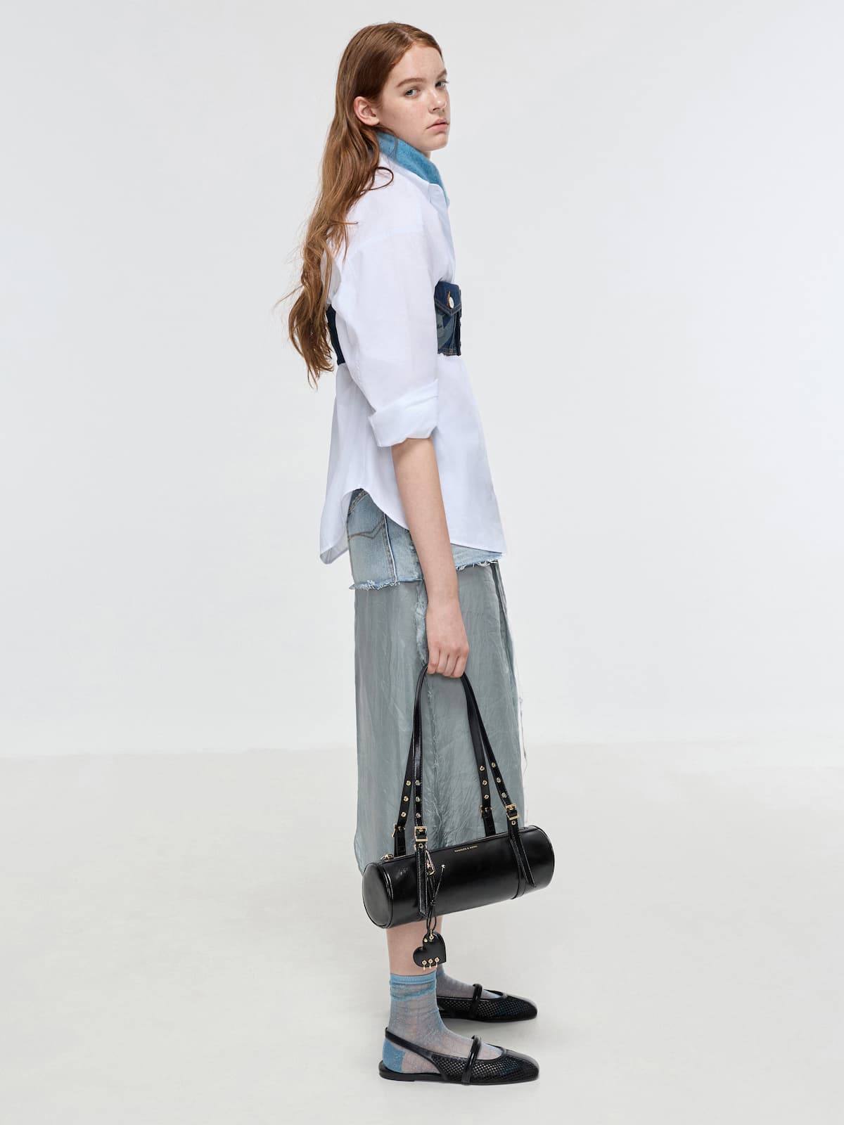 Bolsa de Ombro Alongada Rey - Preto - CHARLES & KEITH