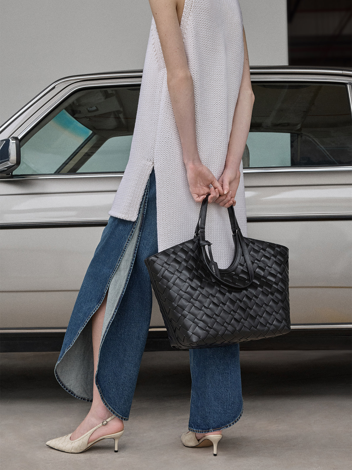 Women's Noir Ivette Woven Tote Bag - CHARLES & KEITH